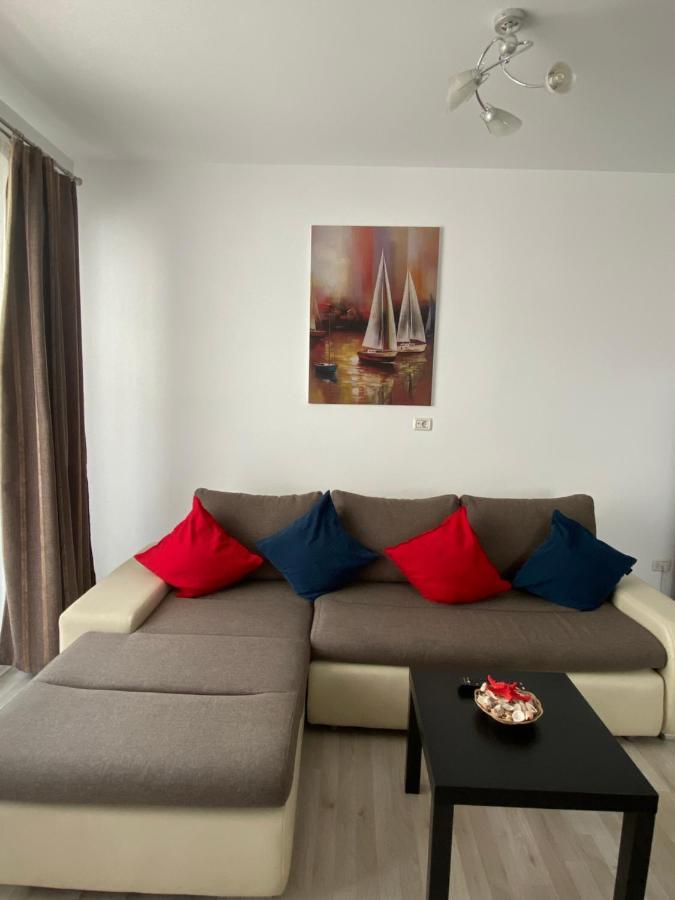 Alex Apartments Нэводари Экстерьер фото